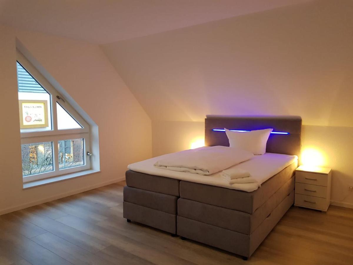 Wh Boardinghouse Aparthotel Papenburg Bagian luar foto